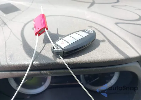 2014 Nissan Sentra Sr z USA, uszkodzony, nr VIN 3N1AB7AP4EL632595